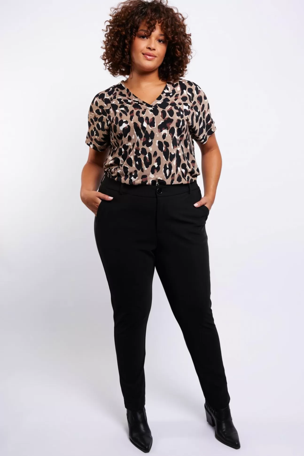 Exxcellent Aurelia Broek