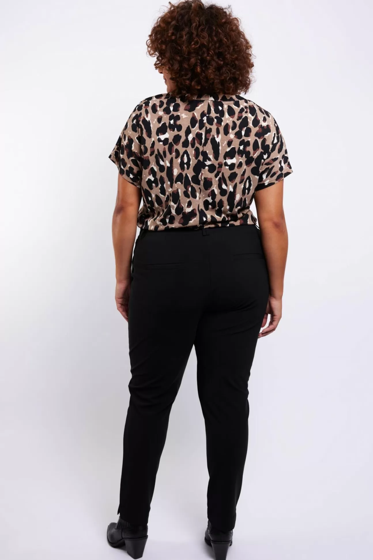 Exxcellent Aurelia Broek