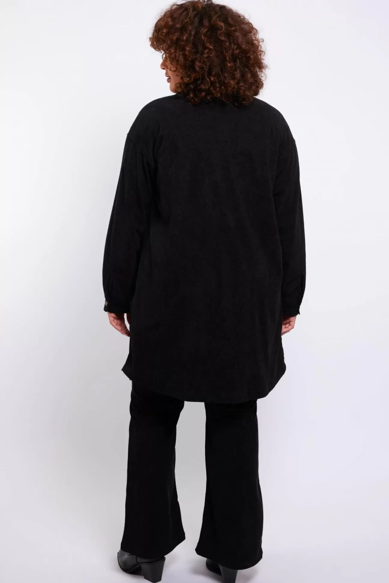 Exxcellent Avery Tuniek