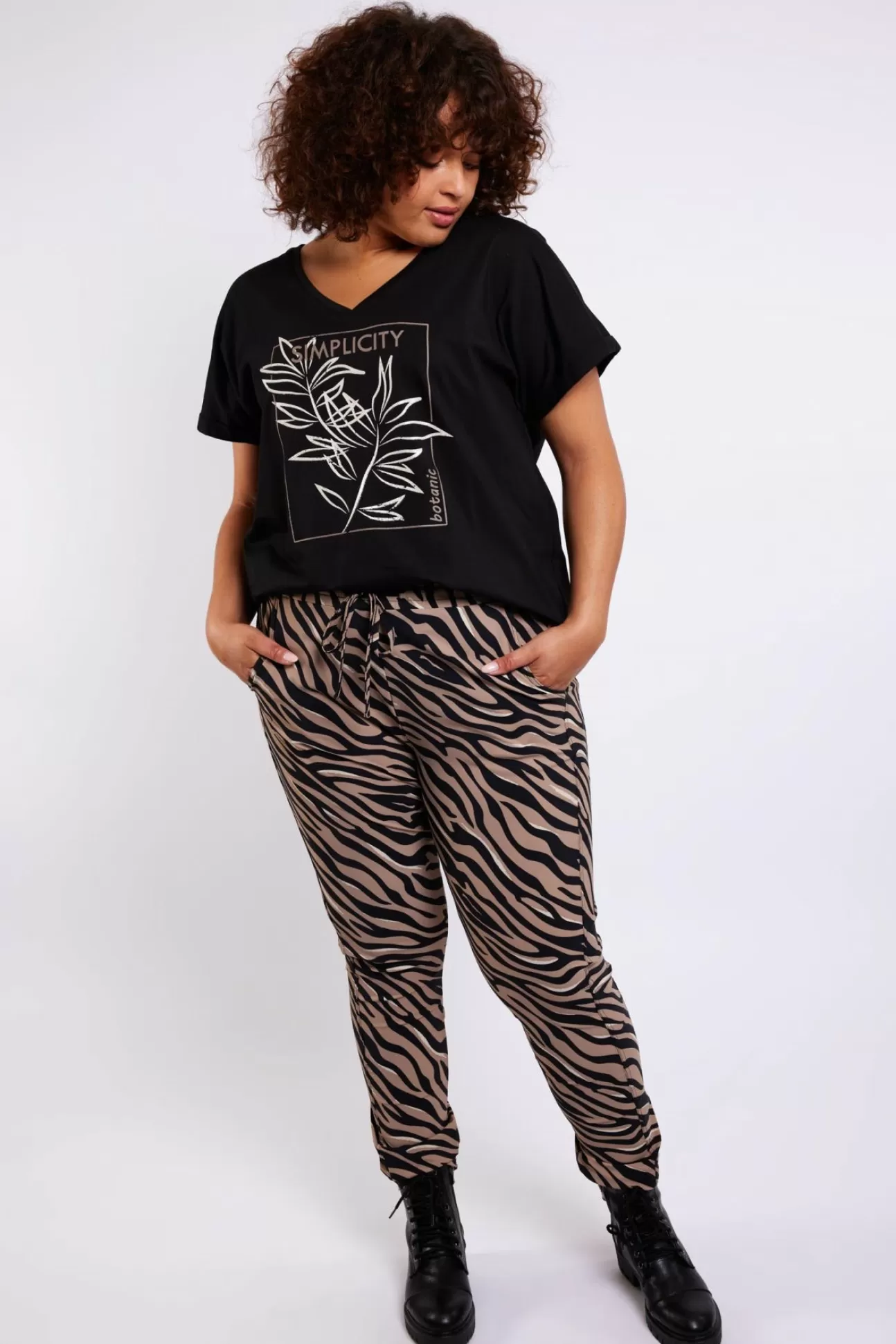 Exxcellent Cathy Broek
