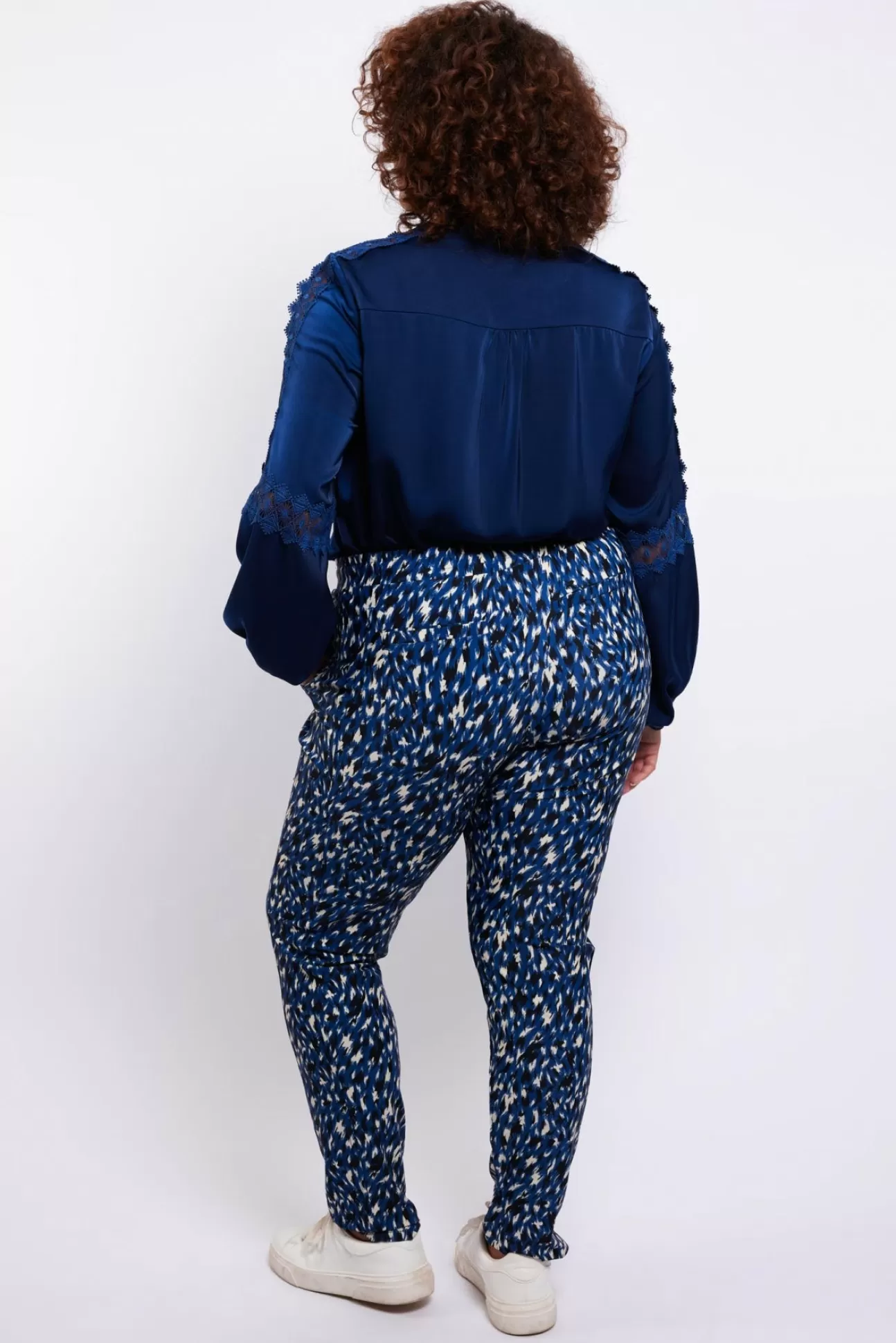 Exxcellent Cathy Broek