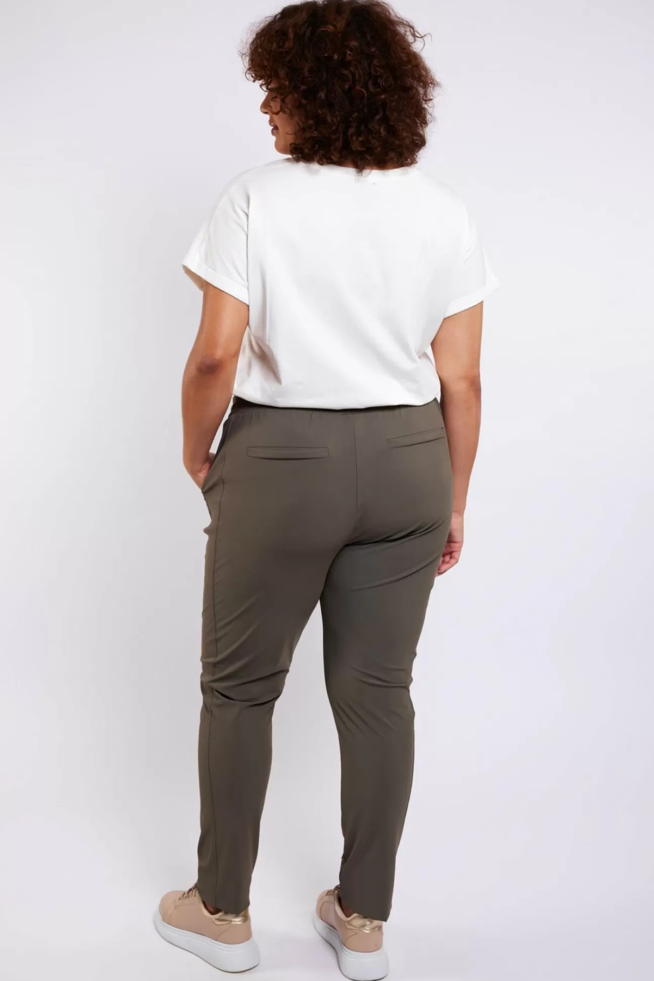 Exxcellent Cathy Broek