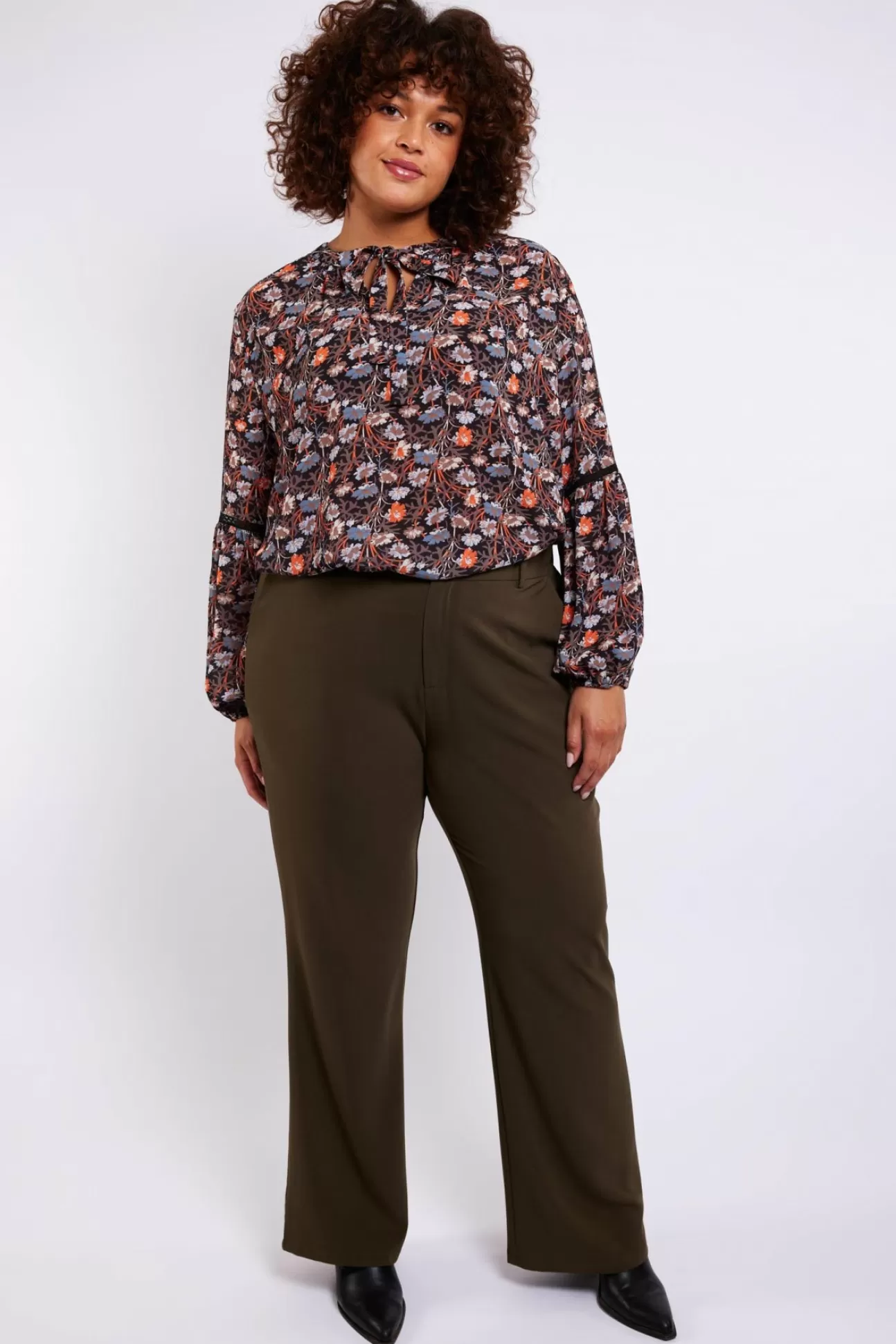 Exxcellent Chelsea Broek