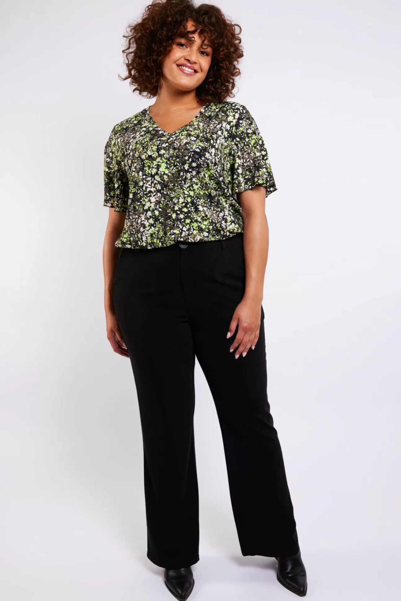 Exxcellent Chelsea Broek