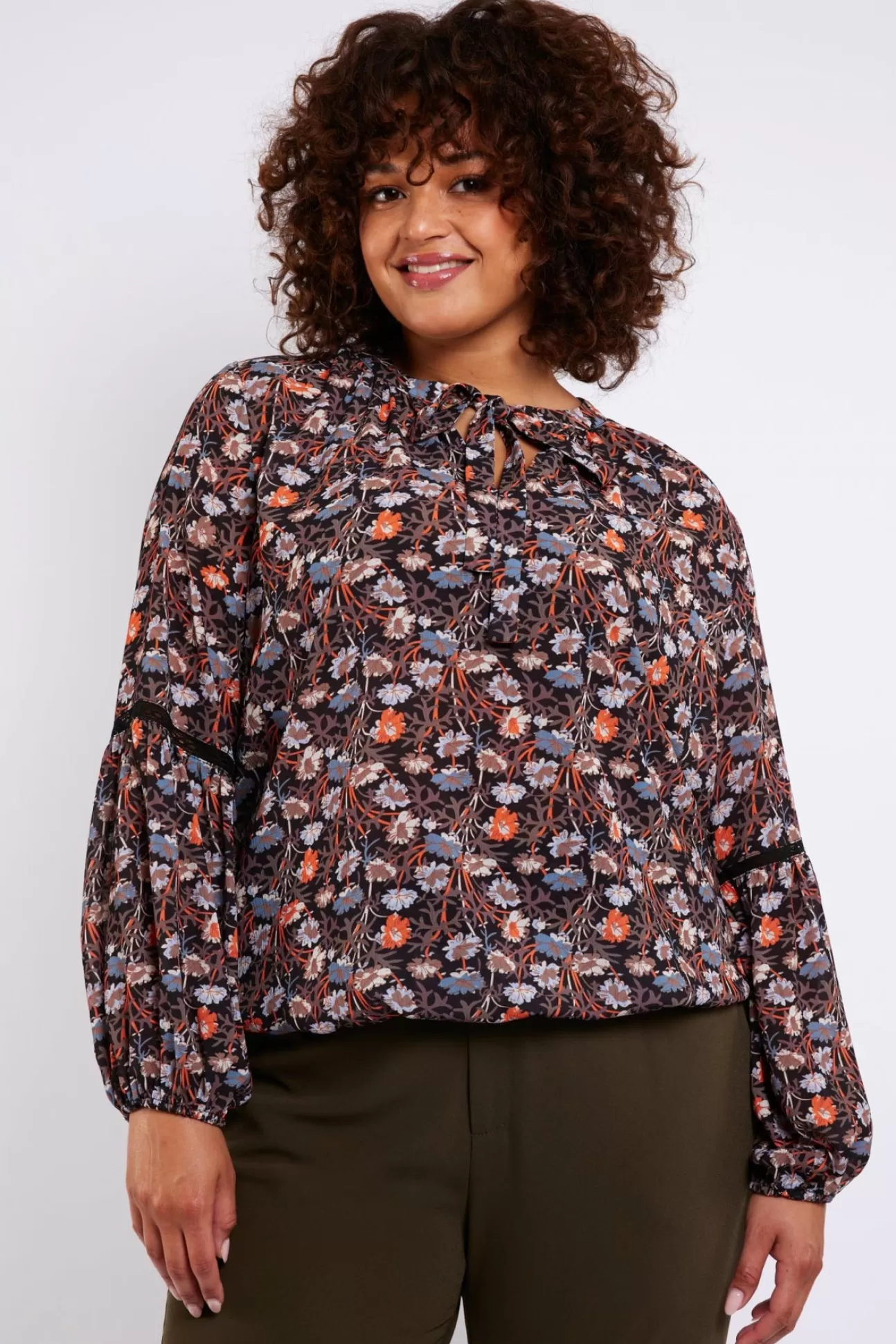 Exxcellent Denise Blouse