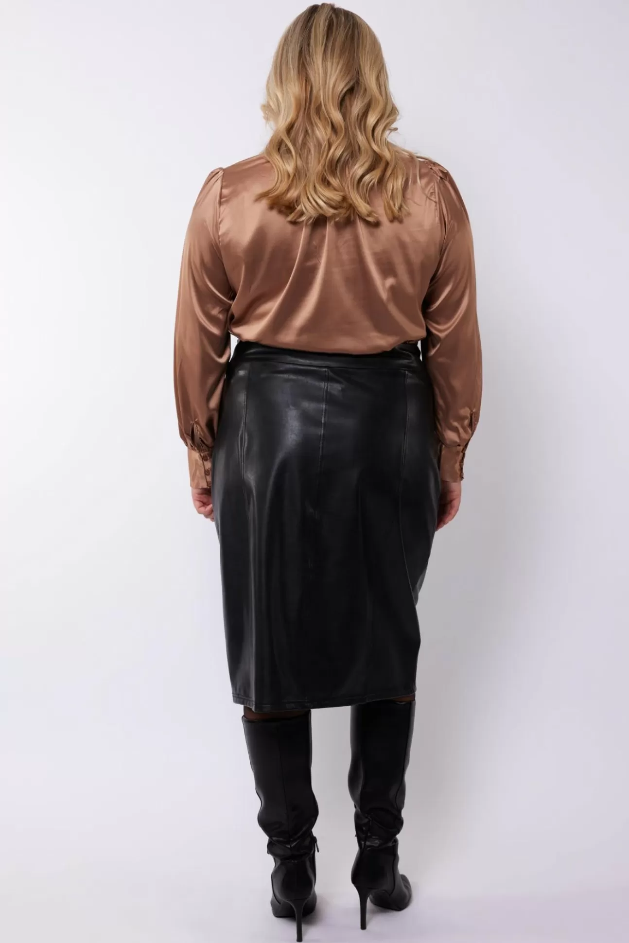 Exxcellent Dita Rok