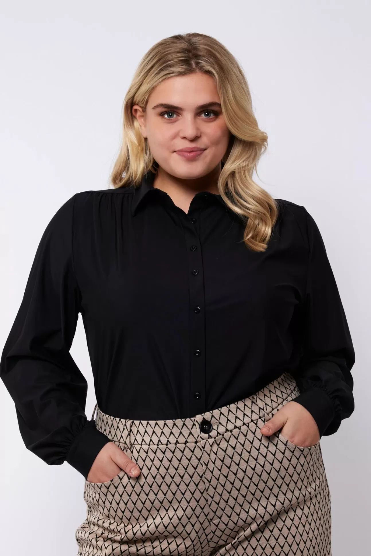Exxcellent Gigi Blouse