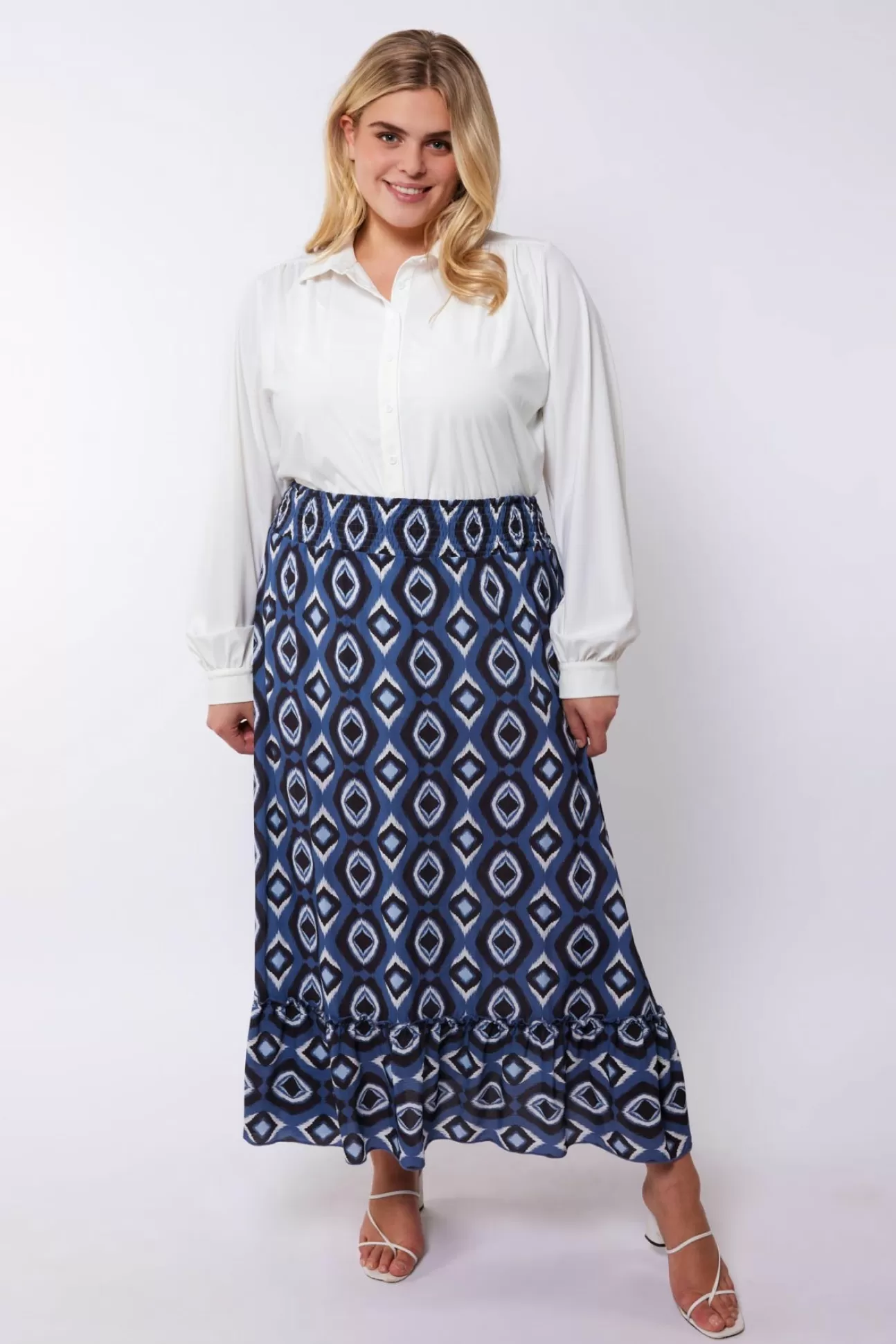 Exxcellent Giselle Rok