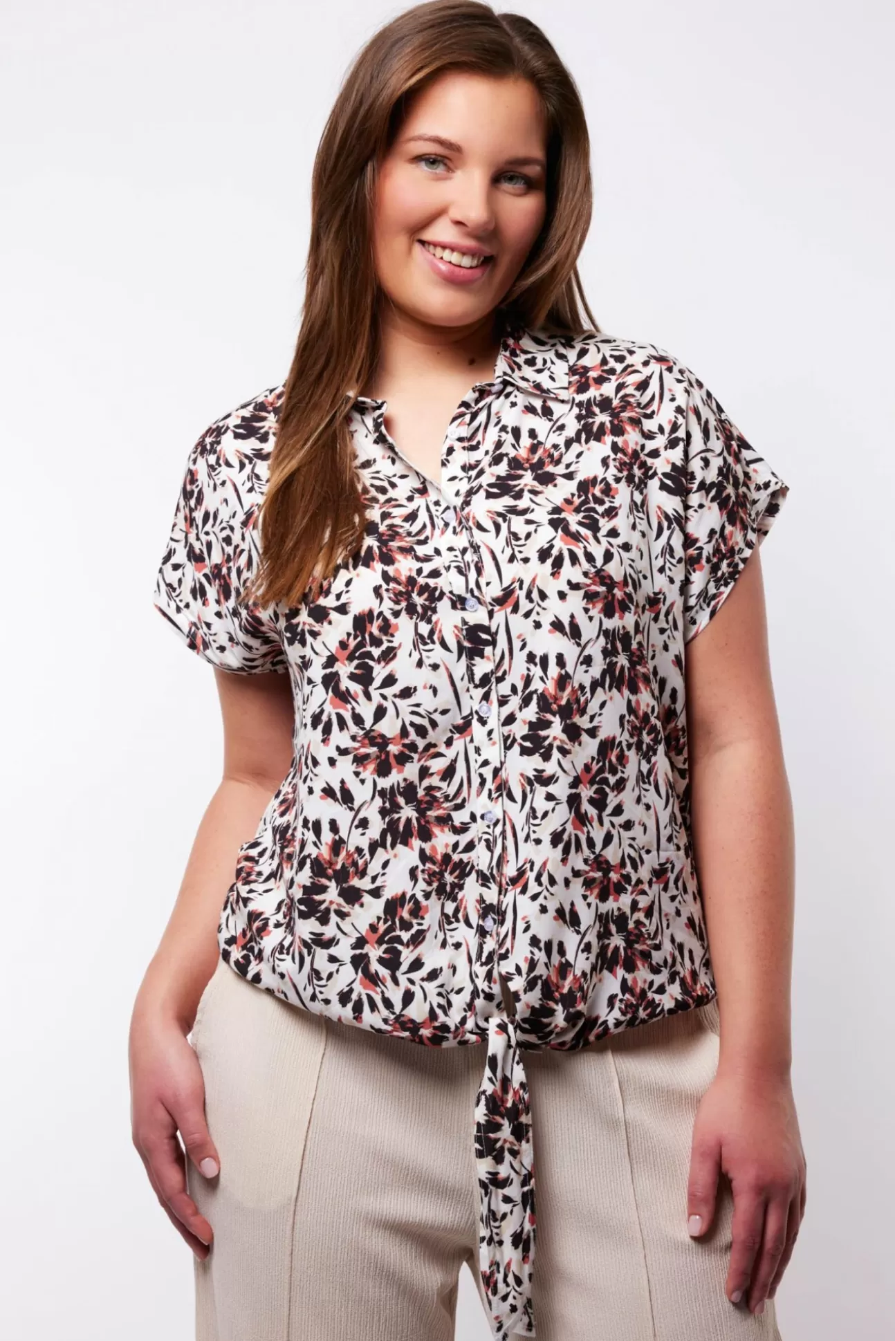 Exxcellent Jetta Blouse