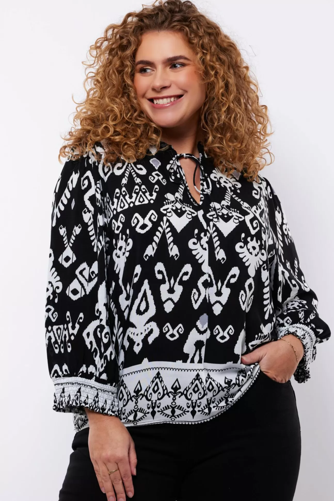 Exxcellent Jordan Top