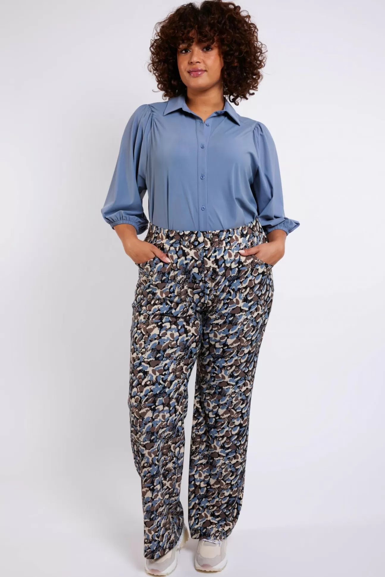 Exxcellent Lena Broek