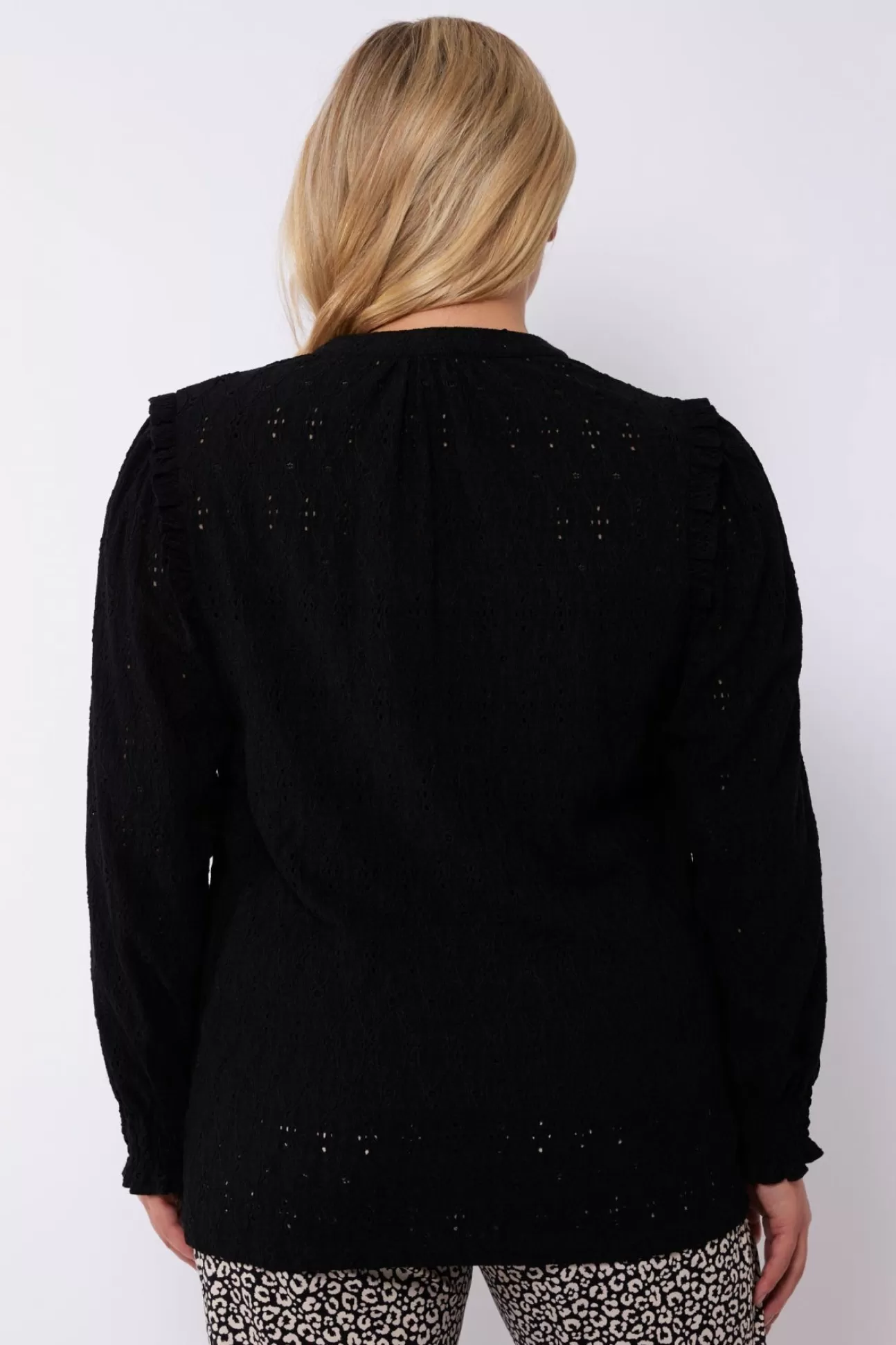 Exxcellent Lies Blouse