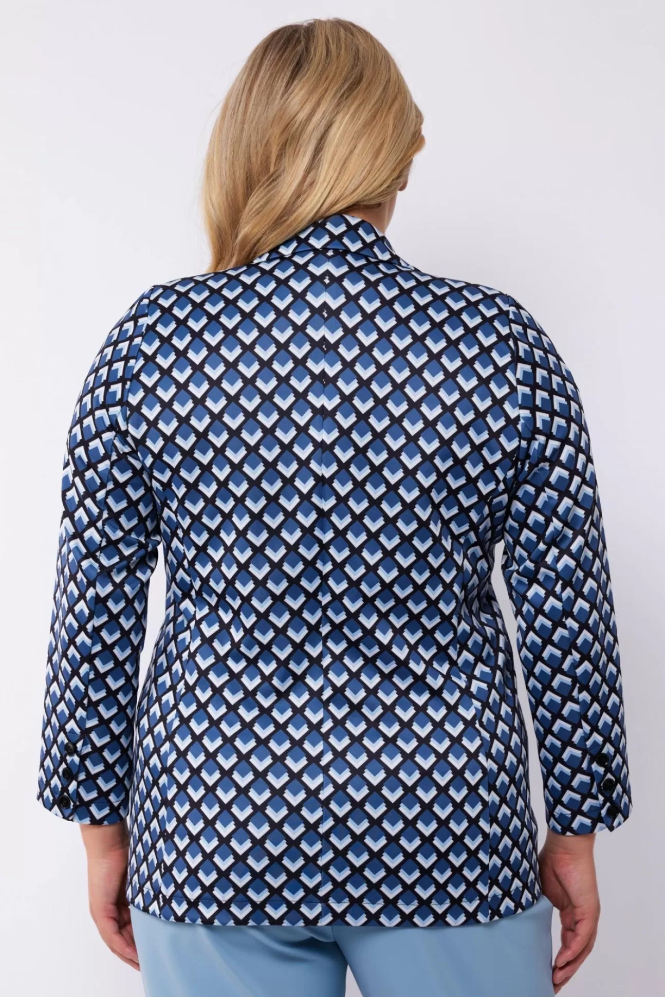 Exxcellent Lori Blazer