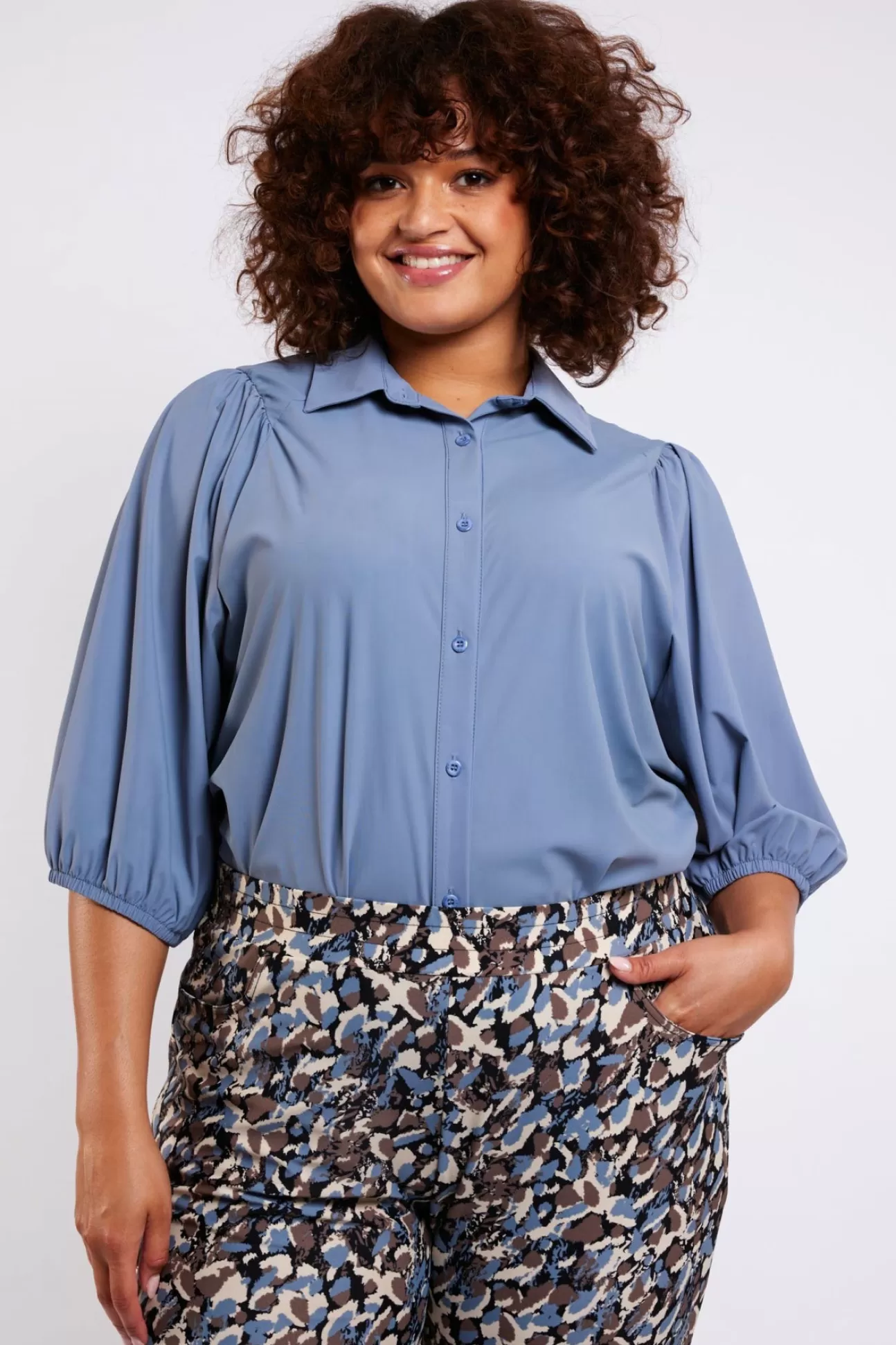 Exxcellent Rachel Blouse