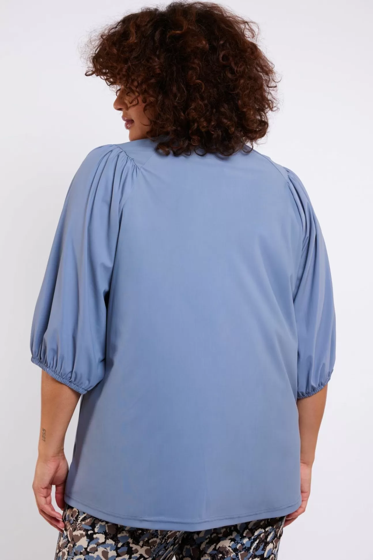Exxcellent Rachel Blouse