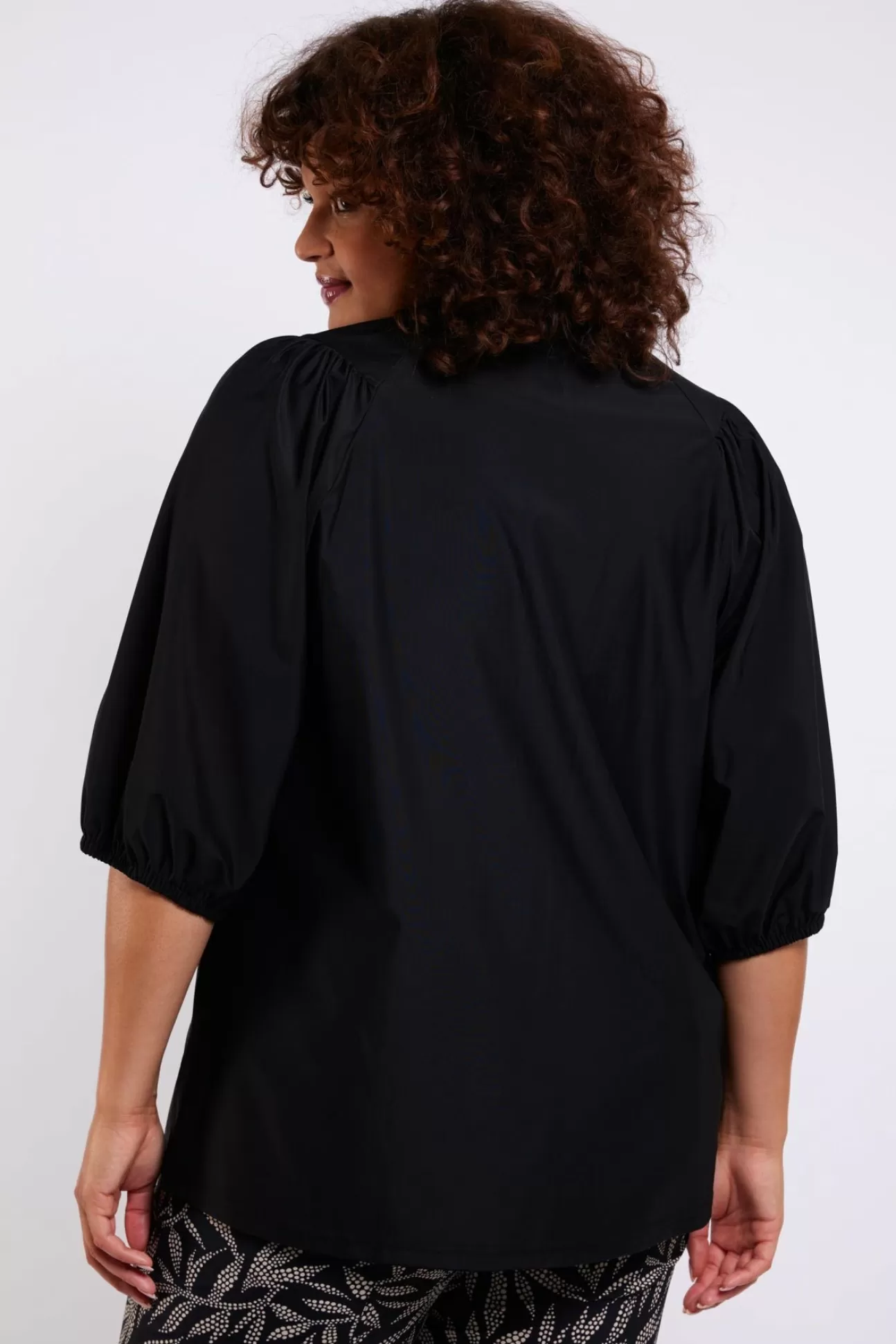 Exxcellent Rachel Blouse