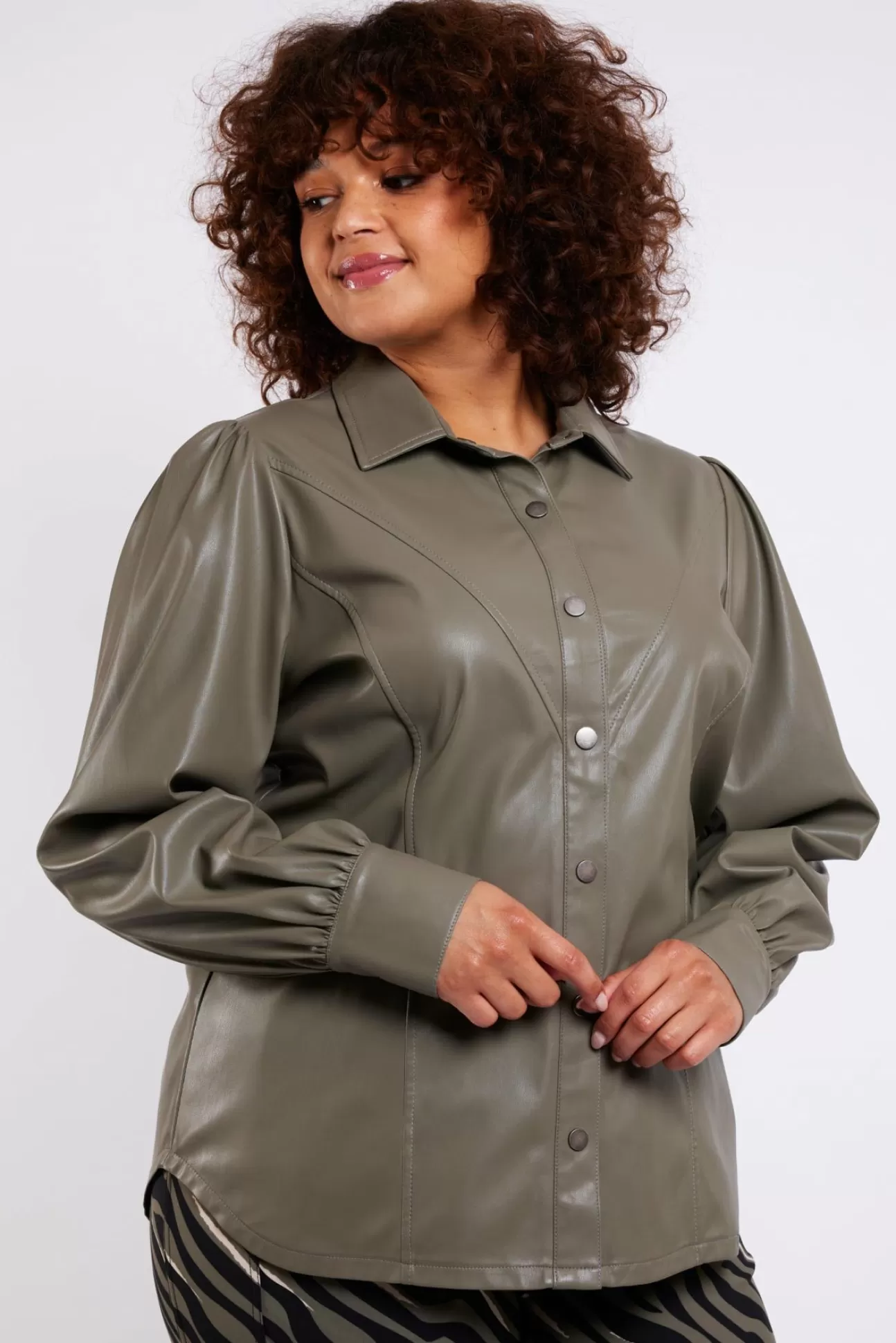 Exxcellent Runa Blouse