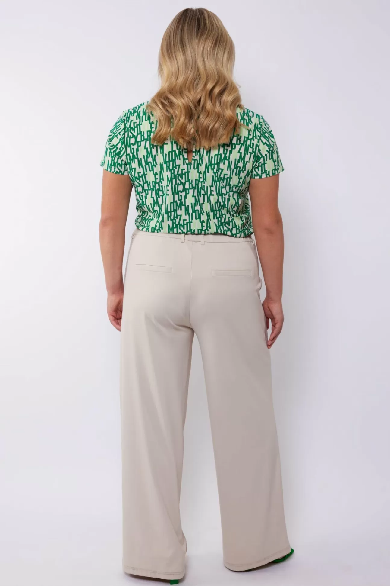 Exxcellent Vea Broek