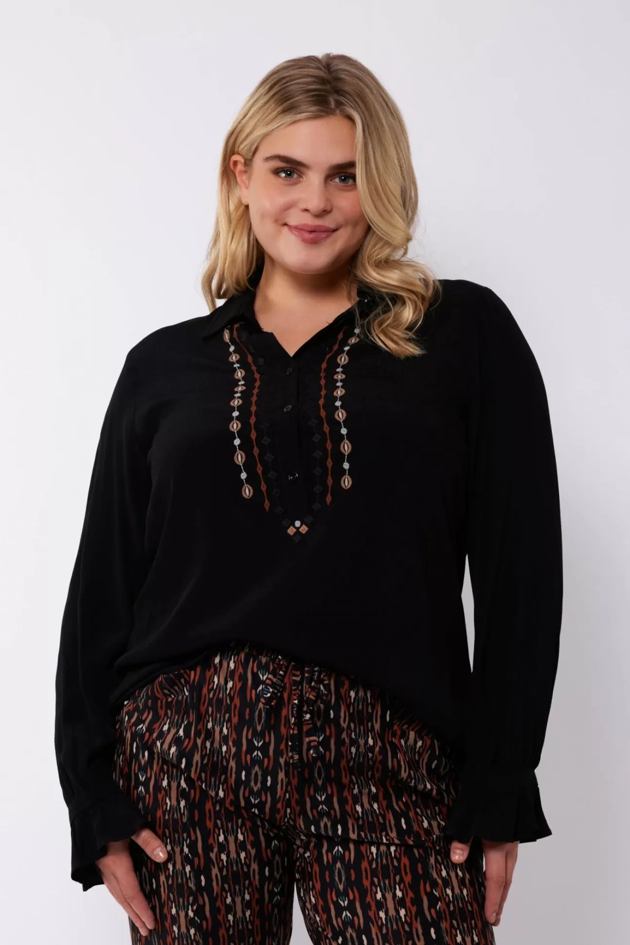 Exxcellent Vedra Blouse