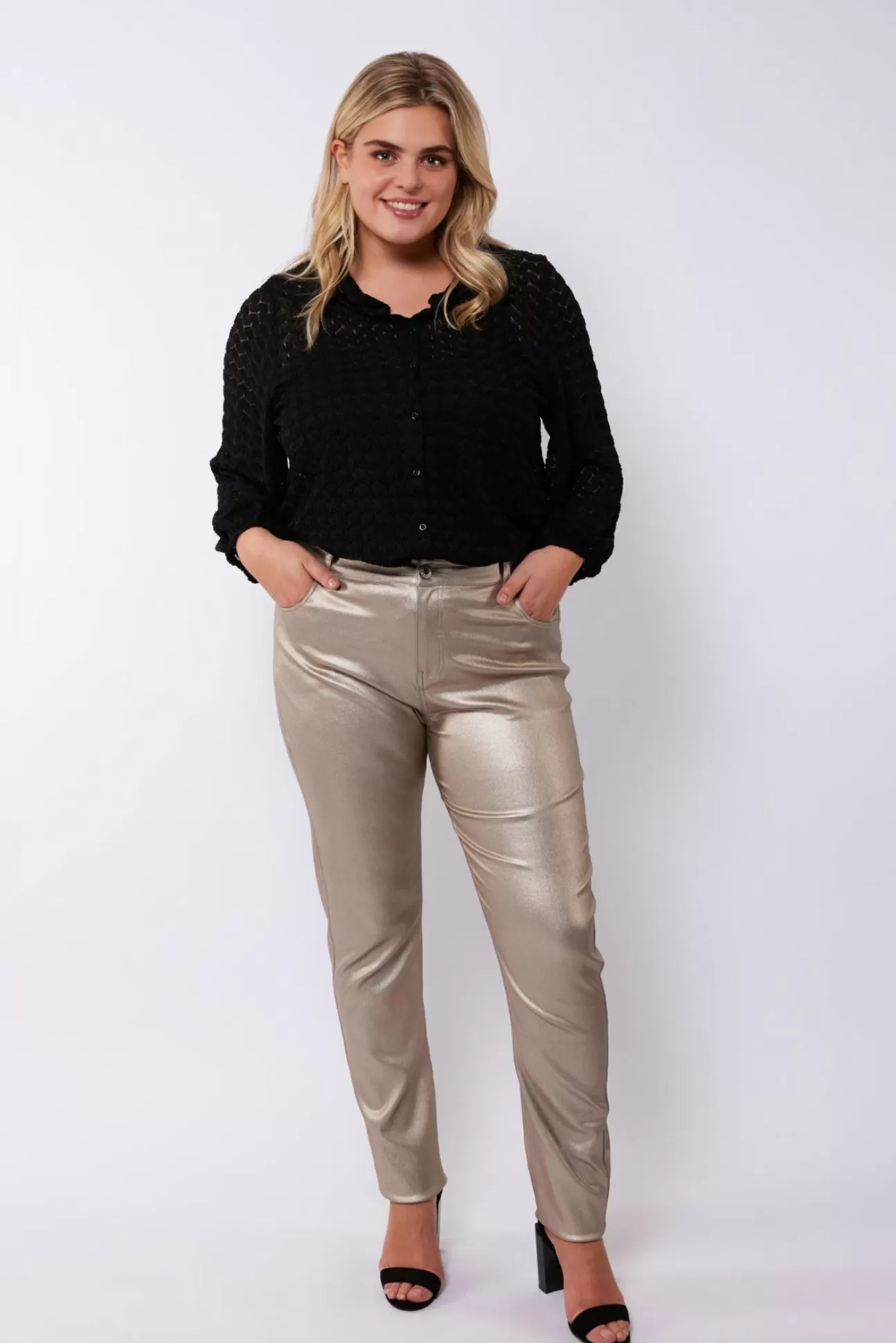 Exxcellent Vesna Broek